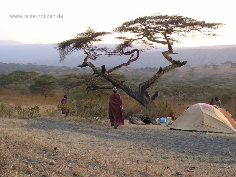 Out of Africa - Hochland Trecking Ngorongoro - Oldonio Lengai