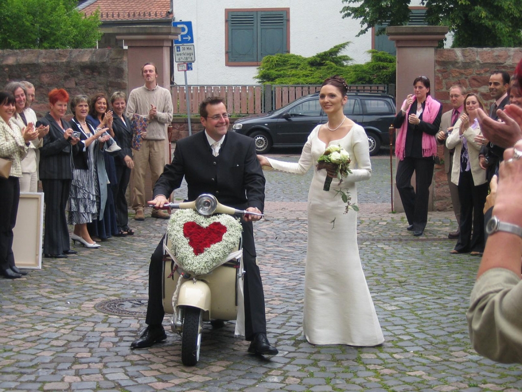 Hochzeitskleid, geschneidert in der Khao San - Bild von Reise-Notizen.de