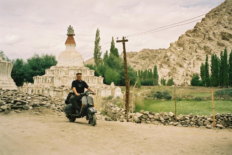 Ladakh: Klaoster-Tour mit der Vespa