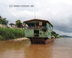 2004 Thailand &raquo; Mekong_Phimai_PKW