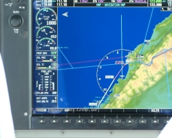 Der GPS-Bildschirm der Turboprob-Maschine kurz vor dem Anflug auf Puerto Obaldio